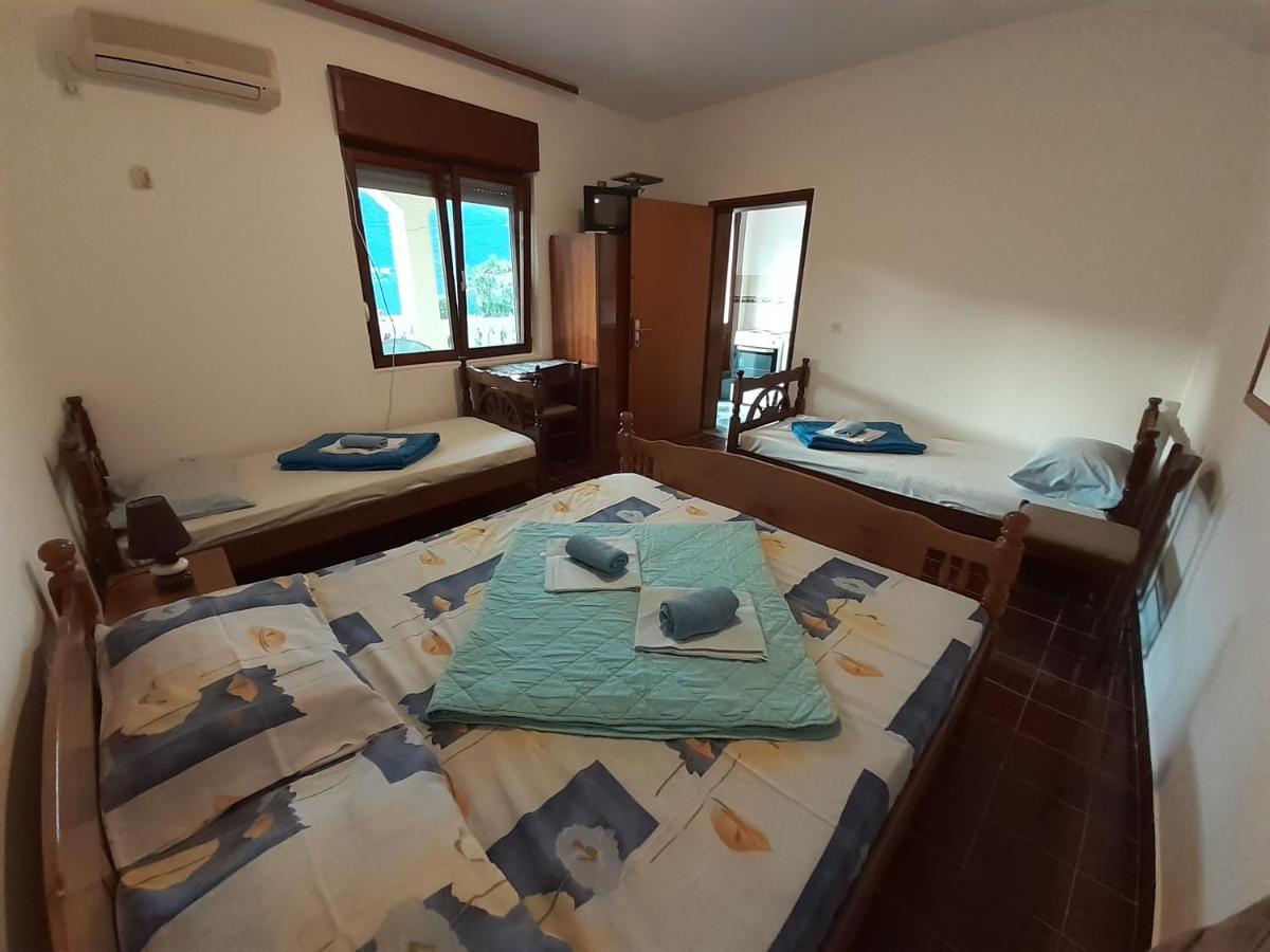 Stevovic Apartments Tivat Exterior foto