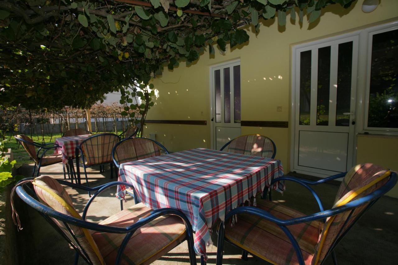 Stevovic Apartments Tivat Exterior foto